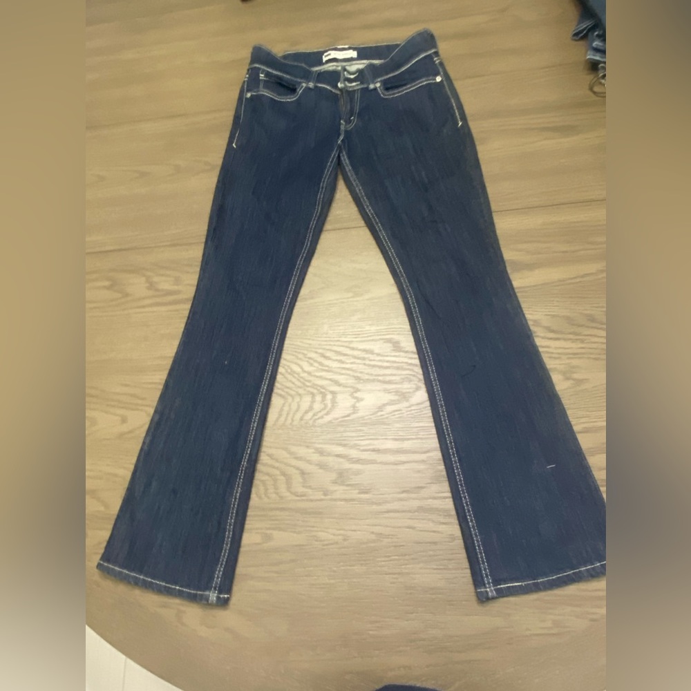 VINTAGE LEVI 524 JEANS